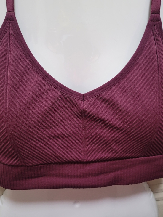 PINK Victoria's Secret Other - PINK Victoria's Secret Ribbed Seamless Bralette - Plum